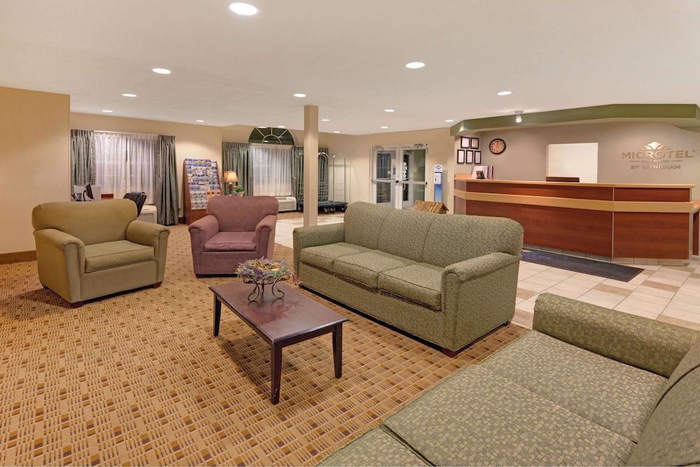 Microtel Inn And Suites By Wyndham Jasper 7/15