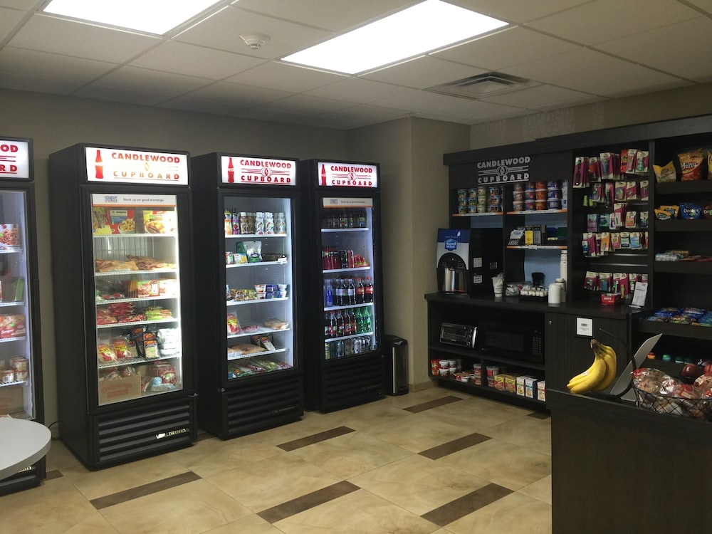 Candlewood Suites Woodward 37/42