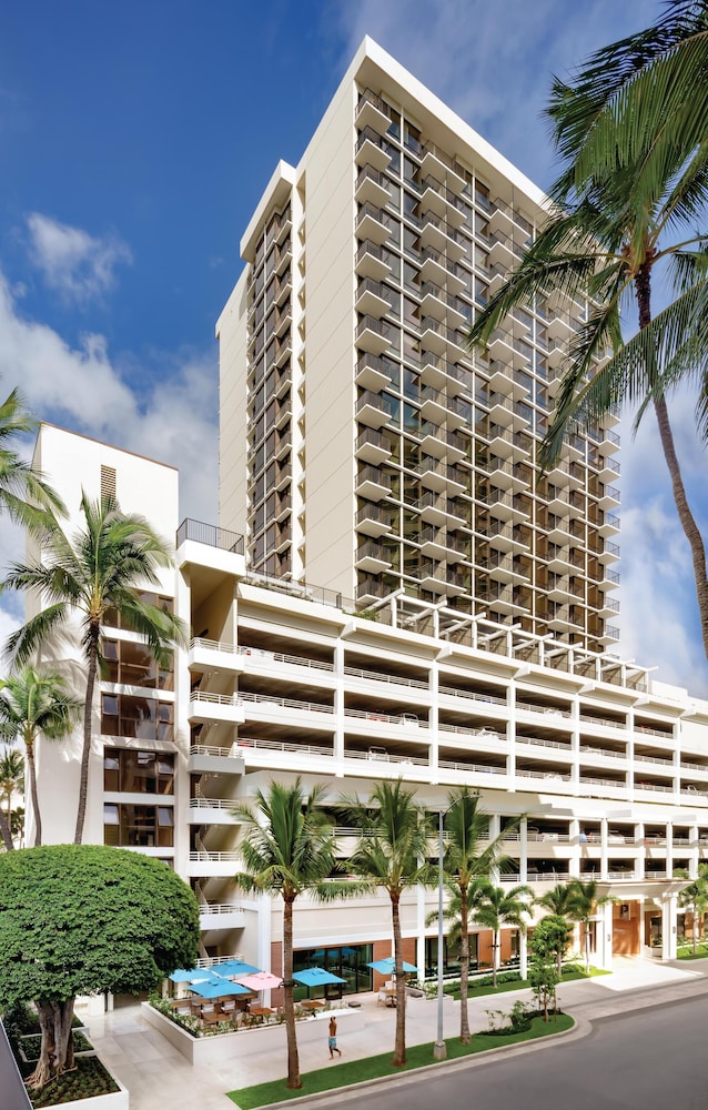 Halepuna Waikiki by Halekulani 6/46
