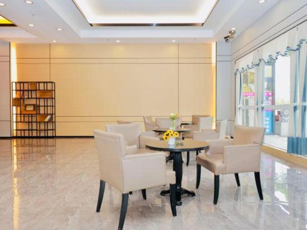 Greentree Inn Zhongshan Nanlang Town Light Rail Station Hotel 35/44