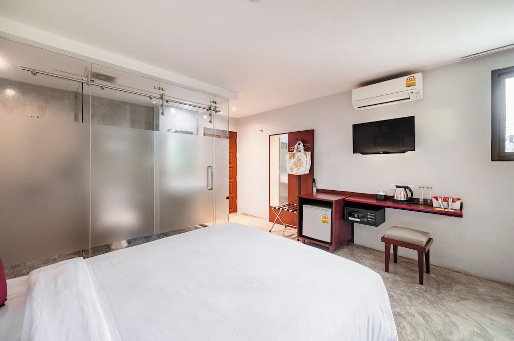 Ruamchitt Plaza Hotel 34/59