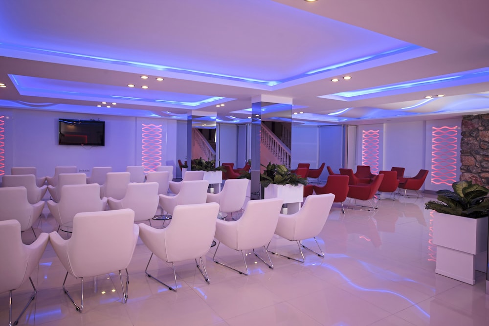 Sunny Hill Alya Hotel 37/53