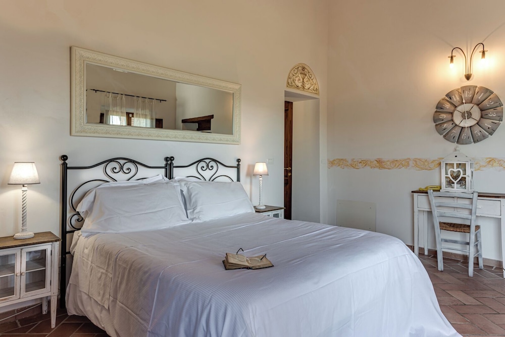 EXECUTIVE, SUITE, GARDEN VIEW, HOT TUB