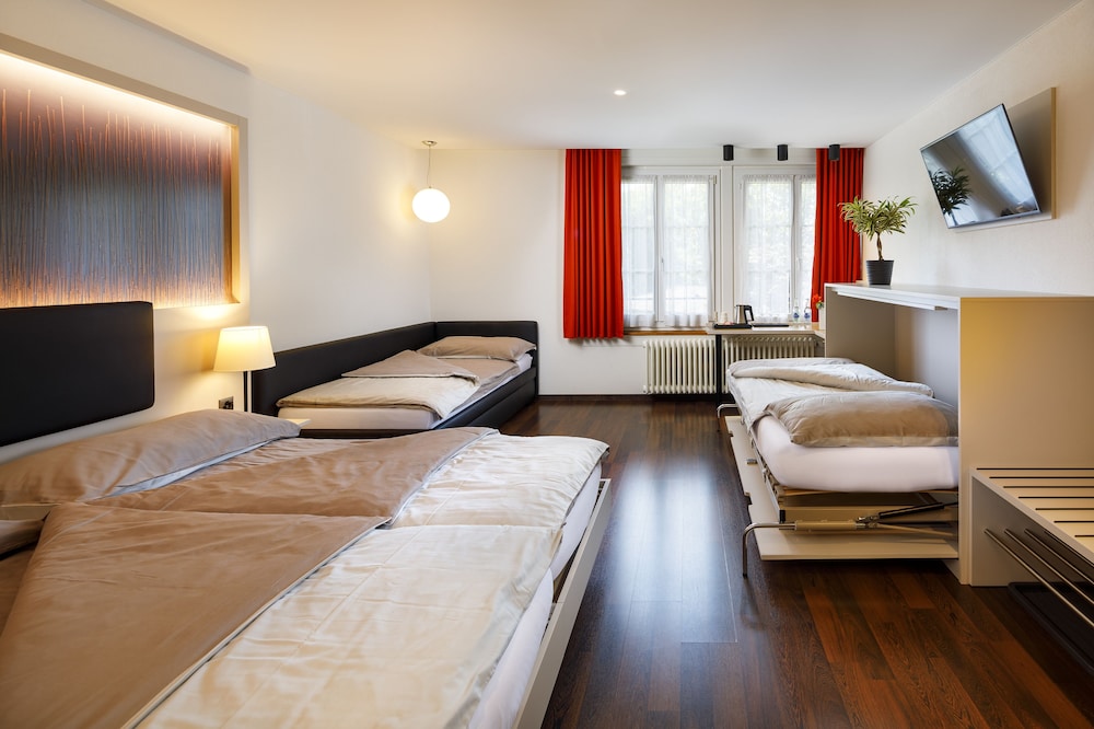 Hotel Jardin Bern 16/38