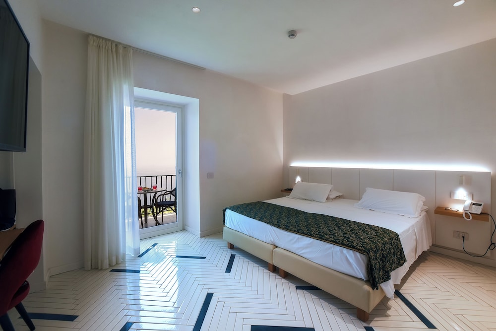 Hotel Graal 19/74
