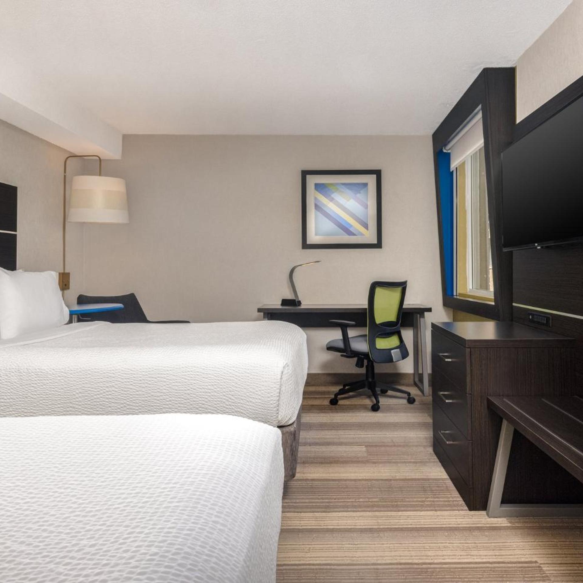Standard, King Bed, 2 Queen Beds, Partial River View