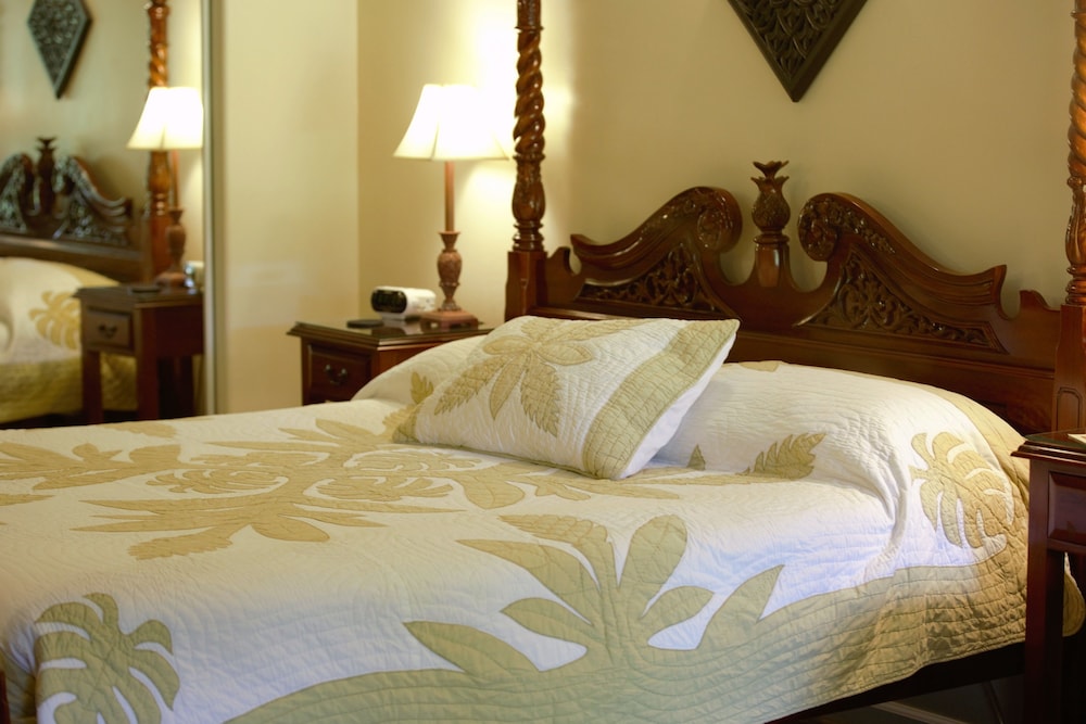 Island Goode's - Luxury Adults Only Accommodation 10/50