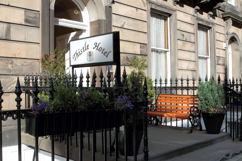 Edinburgh Thistle Hotel 7/50