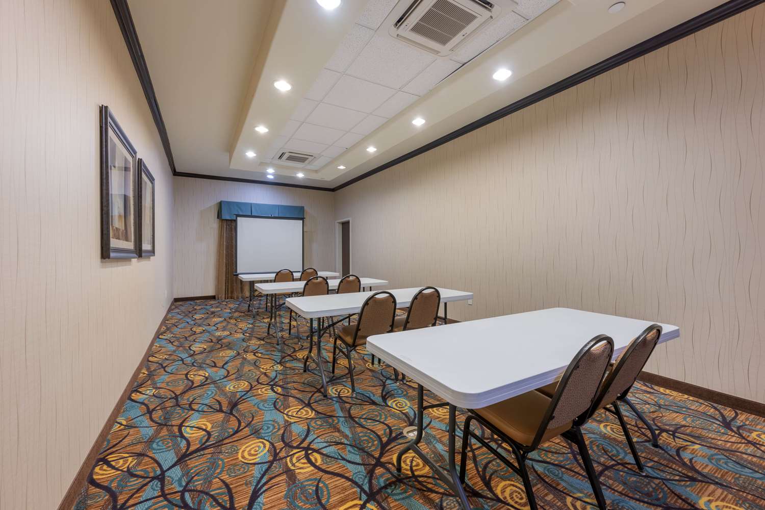 Best Western Plus Midland Suites 10/11