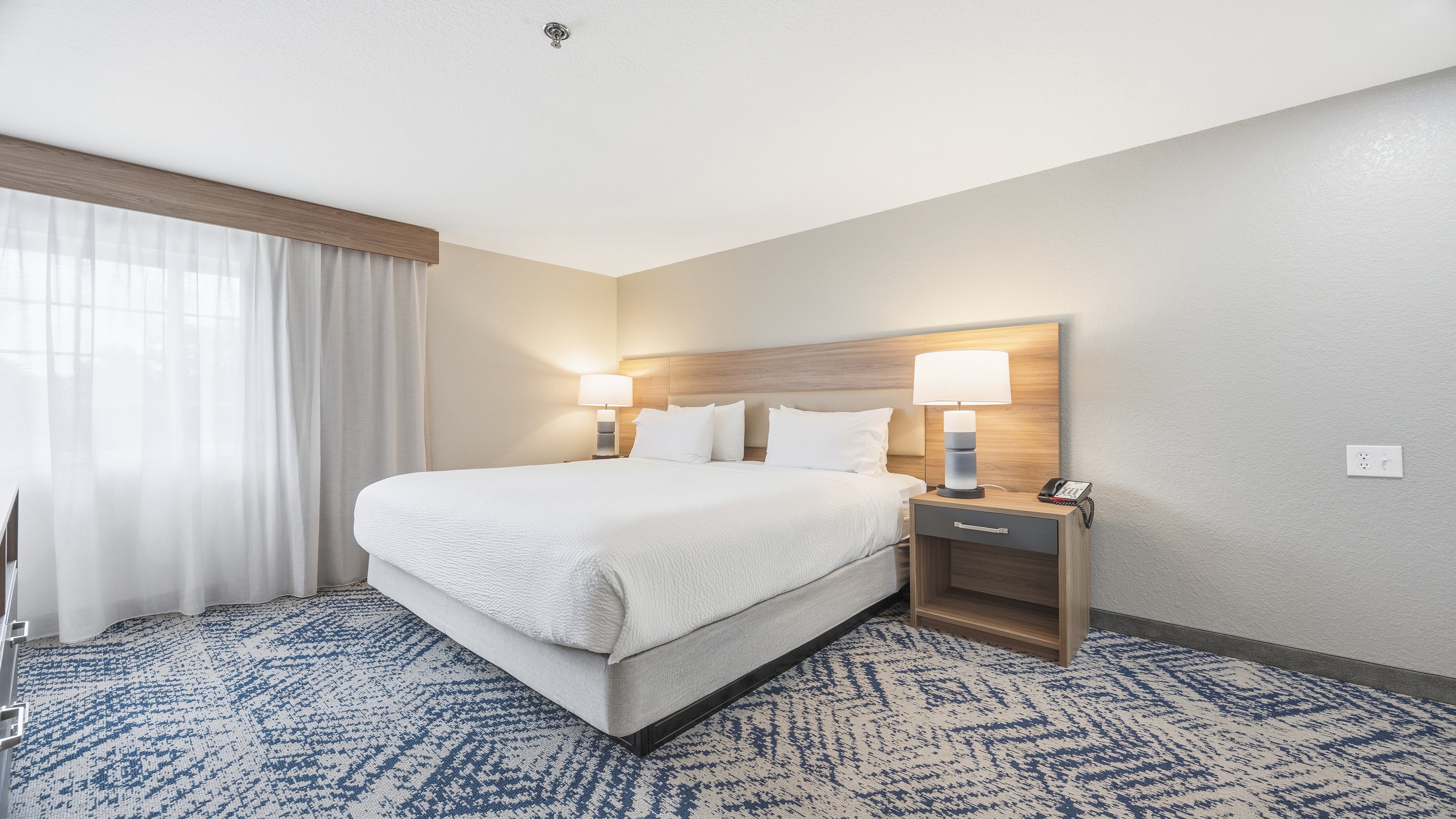 Candlewood Suites Macon 25/70