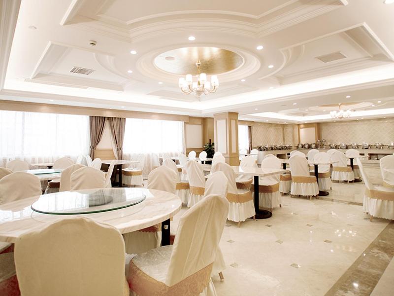 Vienna International Hotel (Hangzhou Xintiandi Yintai) 23/35