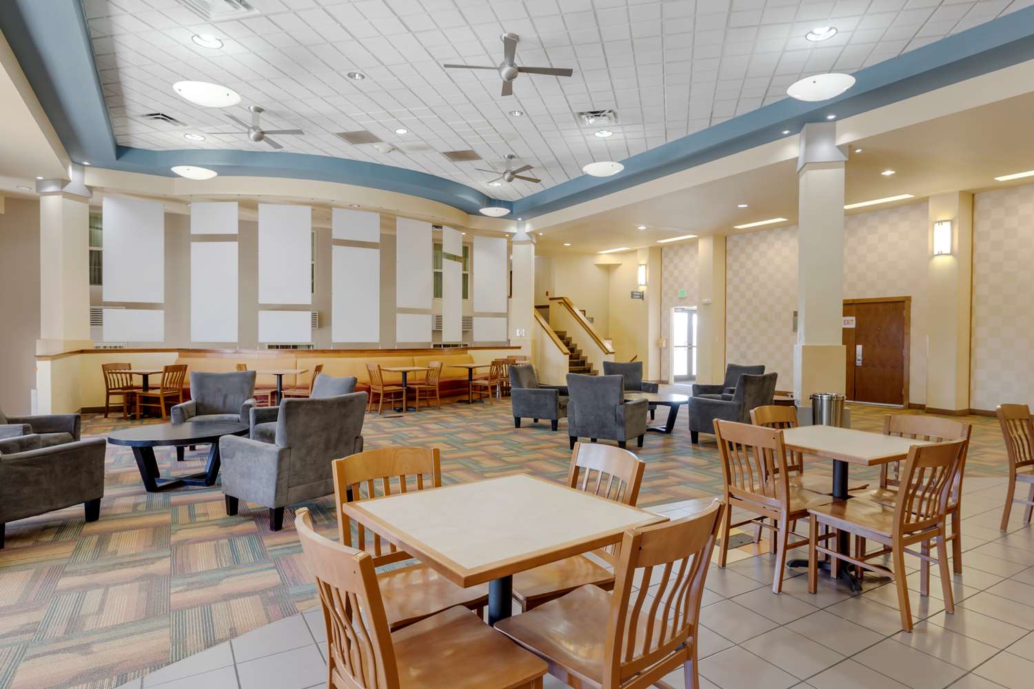 Best Western Plus Loveland Inn 34/56