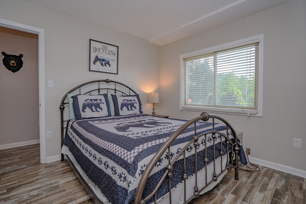 Gatlinburg Chateau Rentals 11/50