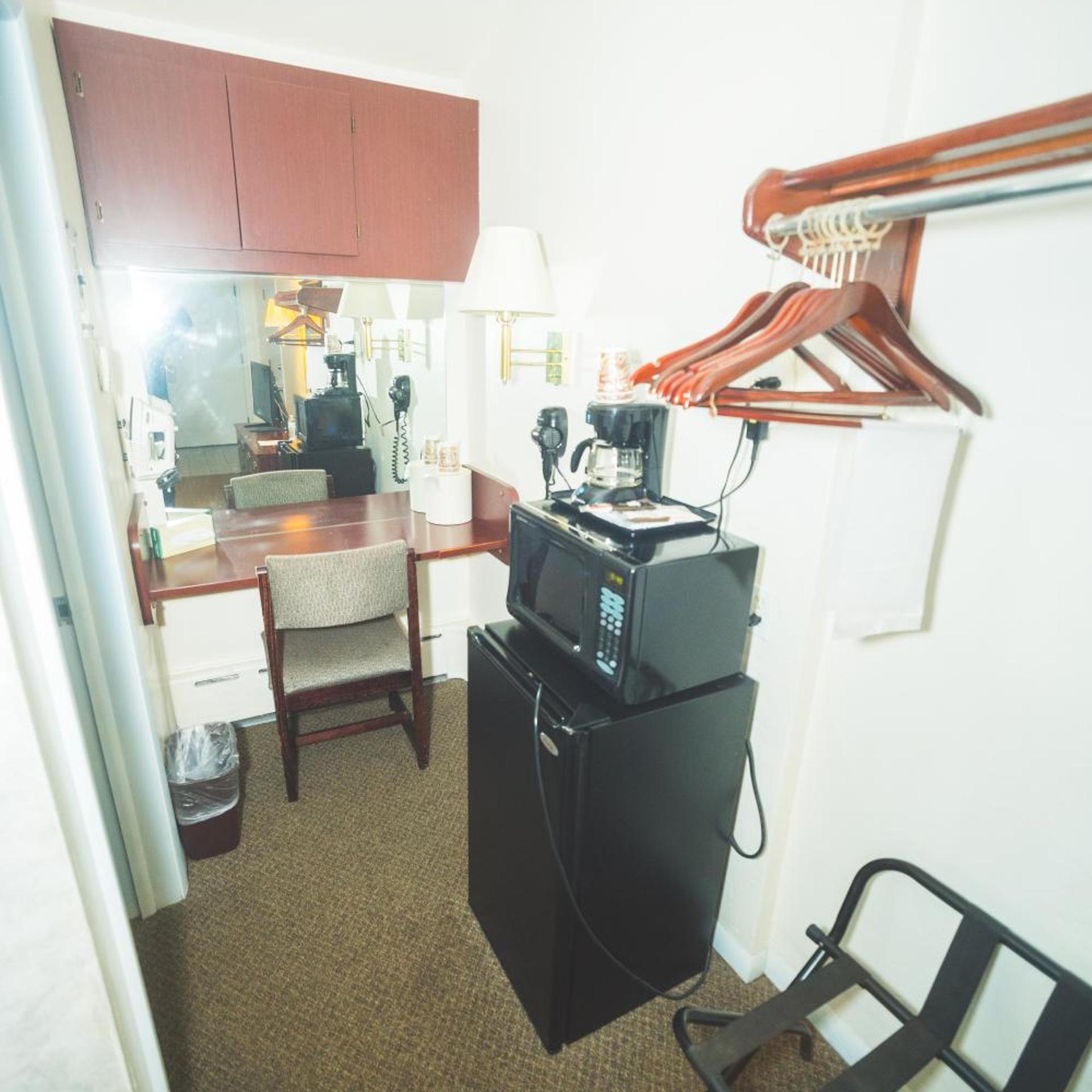Chalet Motel Mequon 20/36