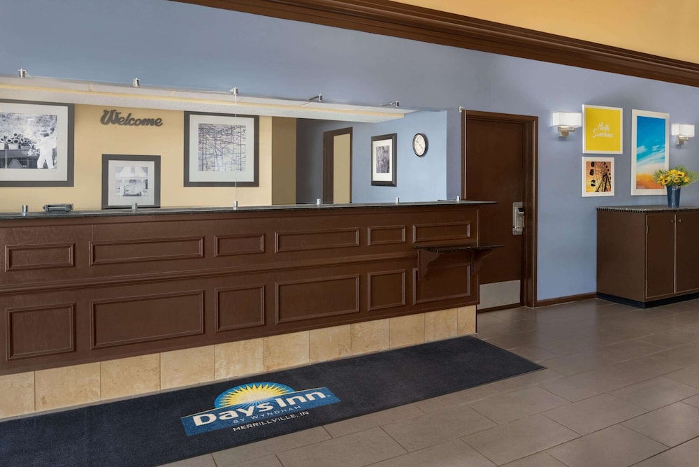 Days Inn and Suites by Wyndham Merrillville 3/28
