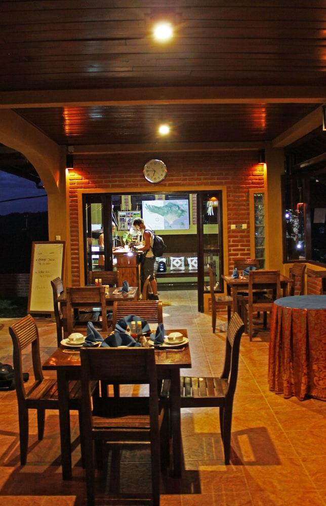 Guru Ratna Homestay 9/23
