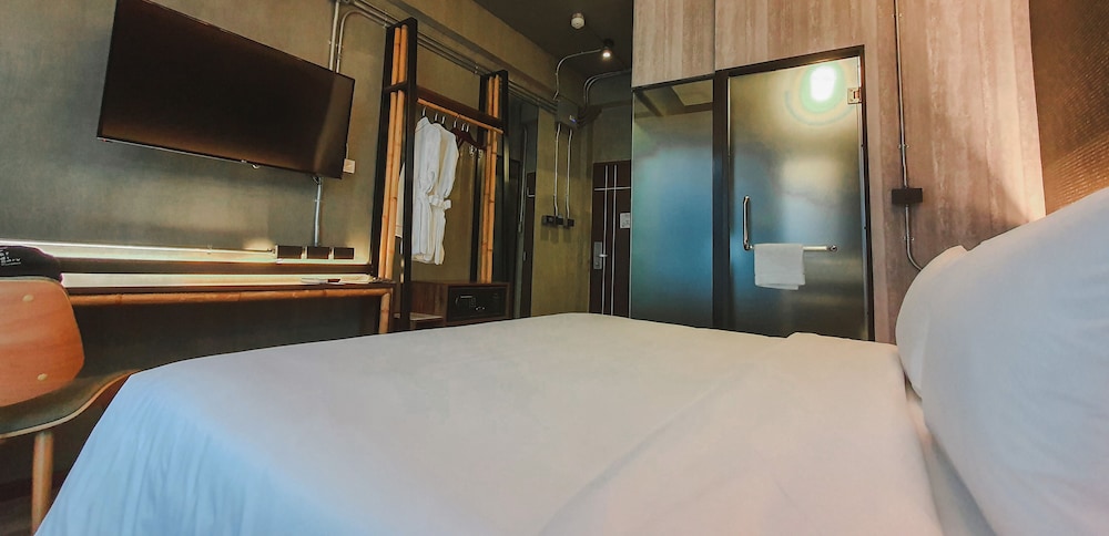 Hotel Ordinary Bangkok 15/50