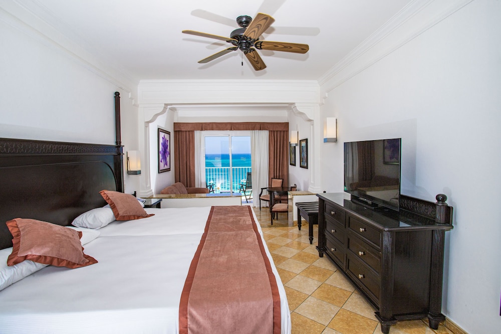 Connecting, Junior Suite, 2 Double Beds, Ocean Front