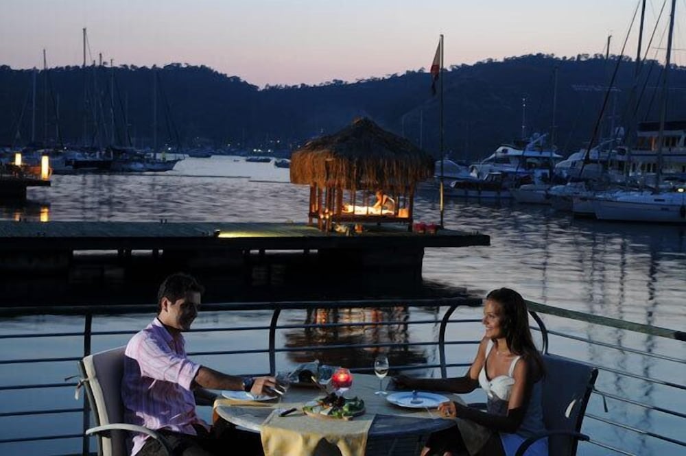 Ece Saray Marina Resort 19/38