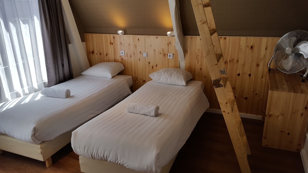 Hotel Old Quarter 13/72