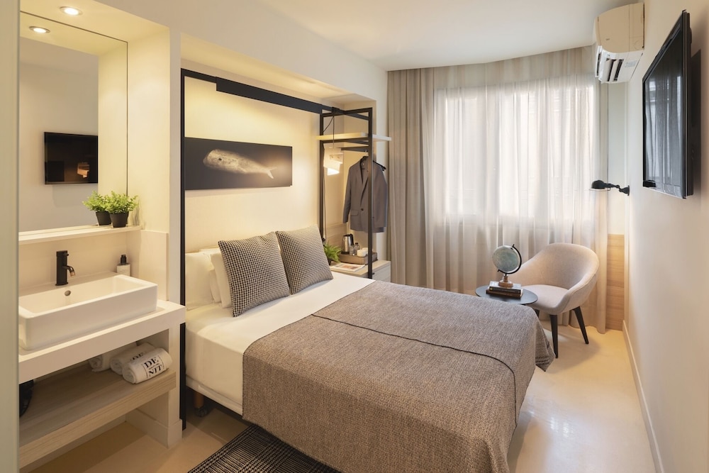 Hotel Denit Barcelona 12/48