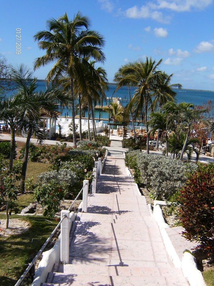 Romora Bay Resort Marina 45/50