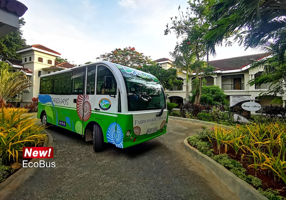 Fairways And Bluewater Newcoast Boracay 65/76
