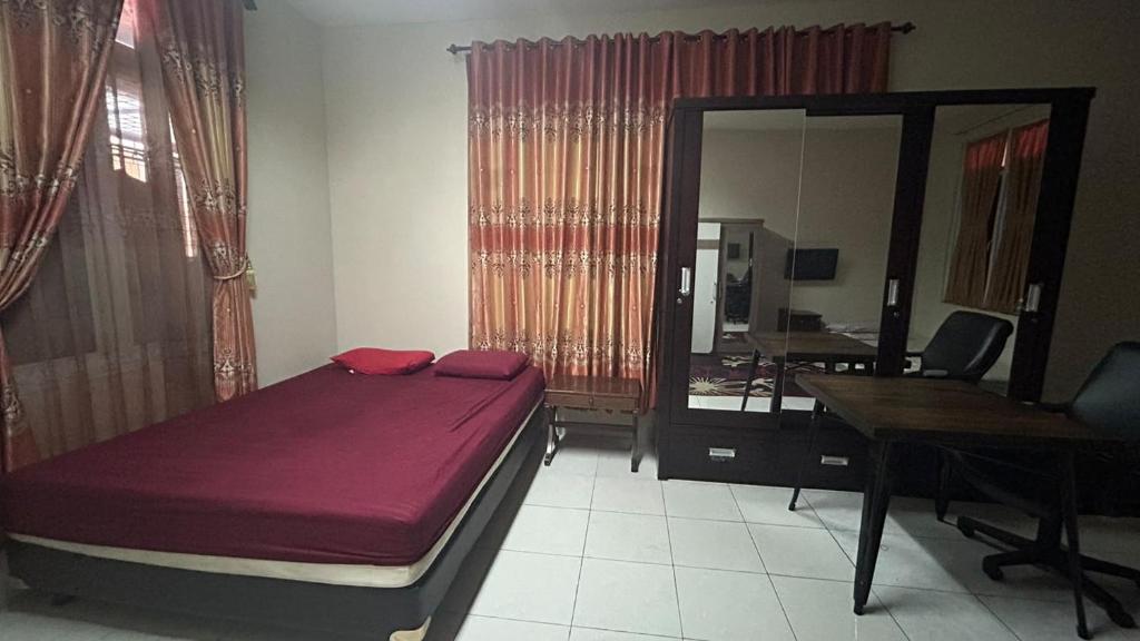 Room at Collection O near Taman Semanggi formerly Mulia Residence, JAKARTA