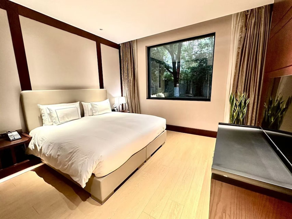 Tonino Lamborghini Hotel Suzhou 13/50