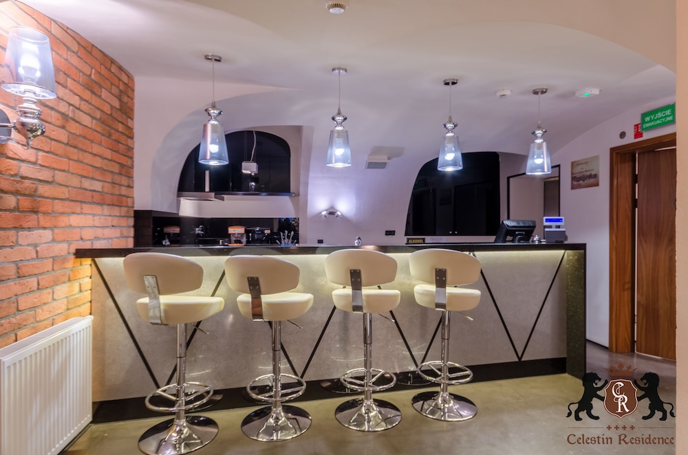 Celestin Residence 7/50