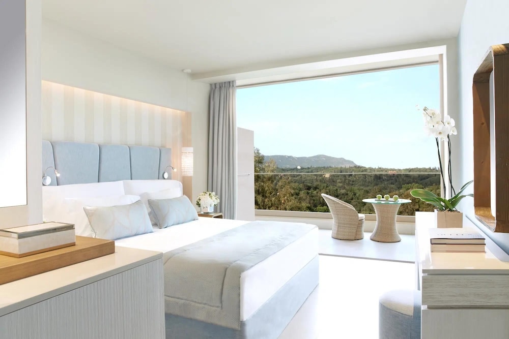 Superior, Double Bed, Inland View