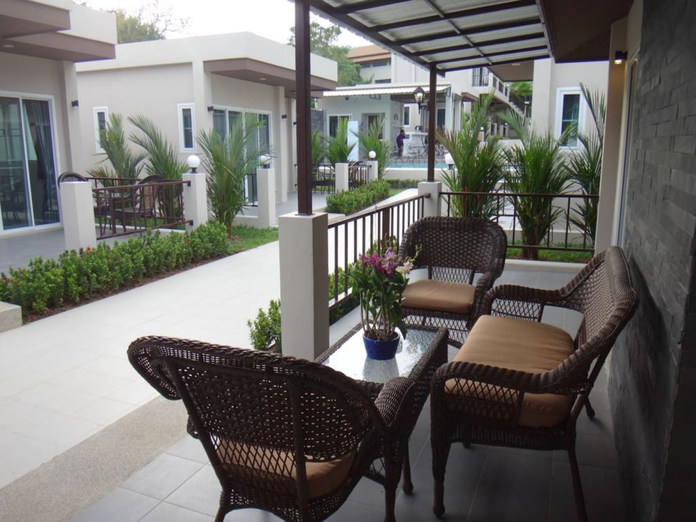 Thuan Resort 38/42
