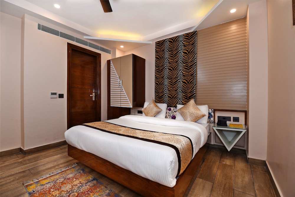Hotel Blue Pearl Paharganj 37/50