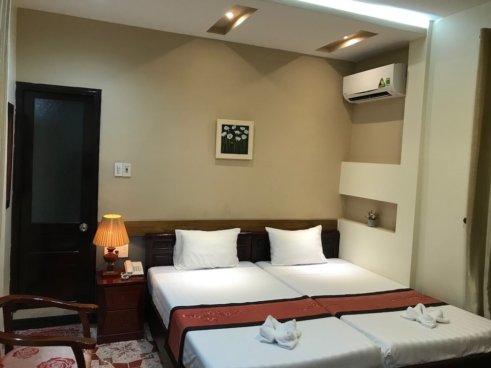 STANDARD, TWIN BEDS
