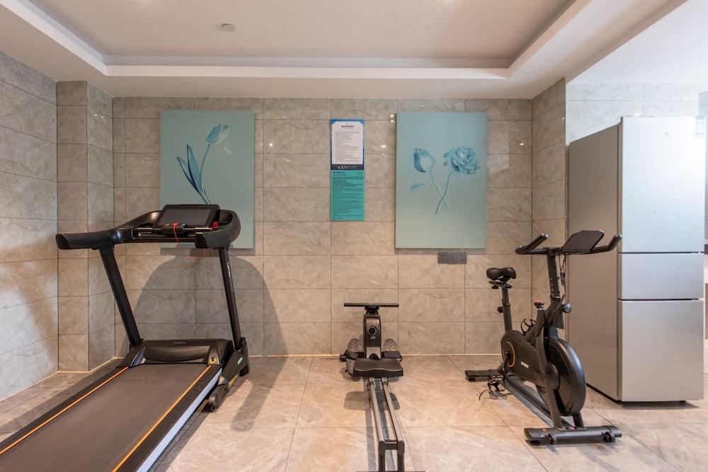 Pazhou XANA Deluxe International Hotel (Changgang Subway Metro Station Branch) 25/50