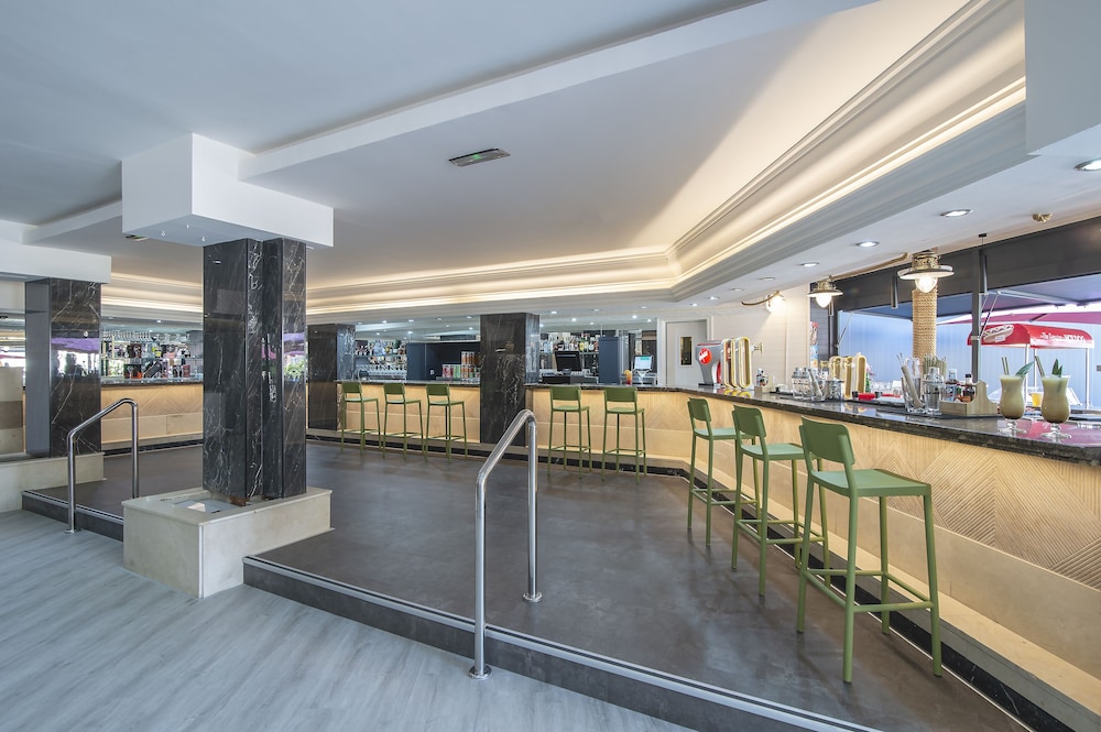 Benidorm East by Pierre and Vacances 19/72
