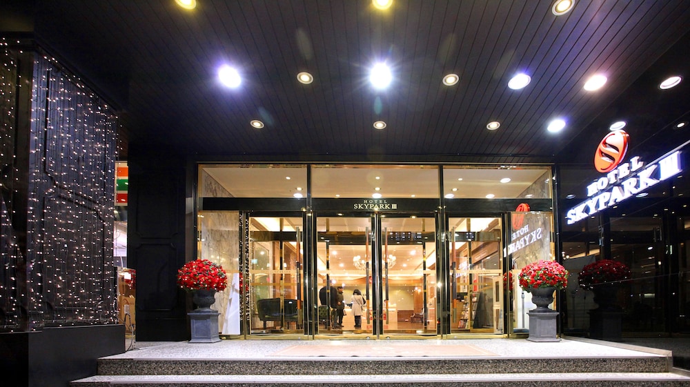 Hotel Skypark Myeongdong Iii Seoul in SEOUL