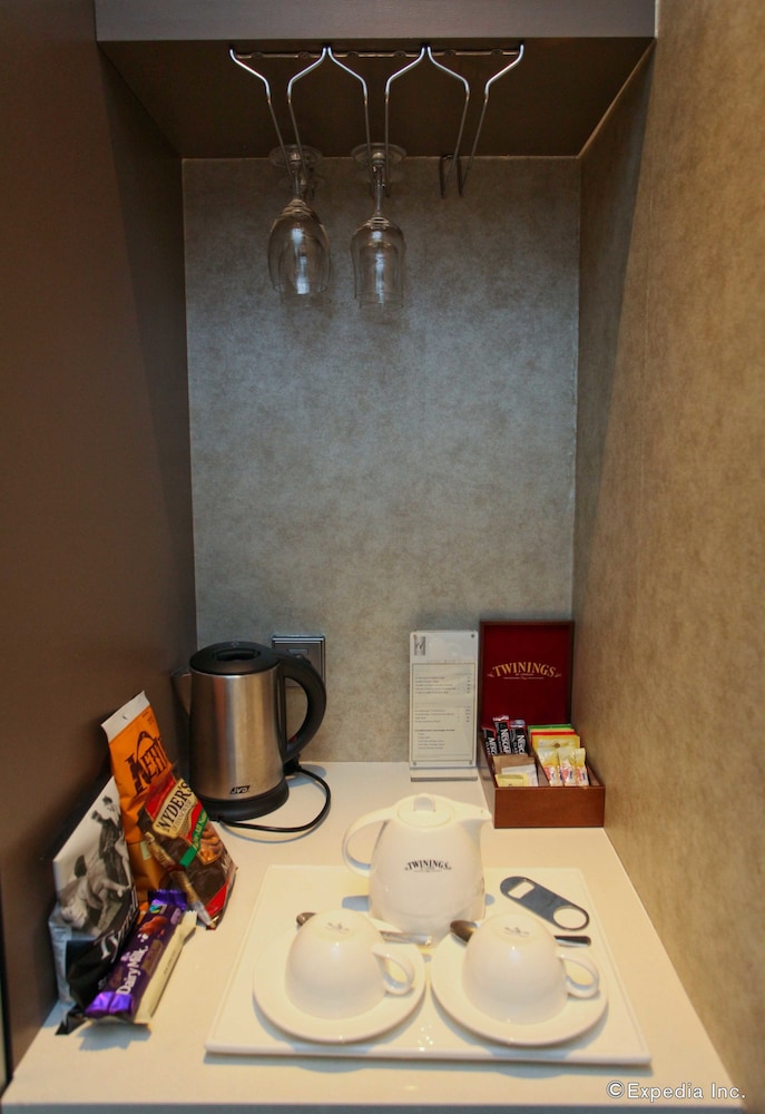 D Hotel Singapore 34/36