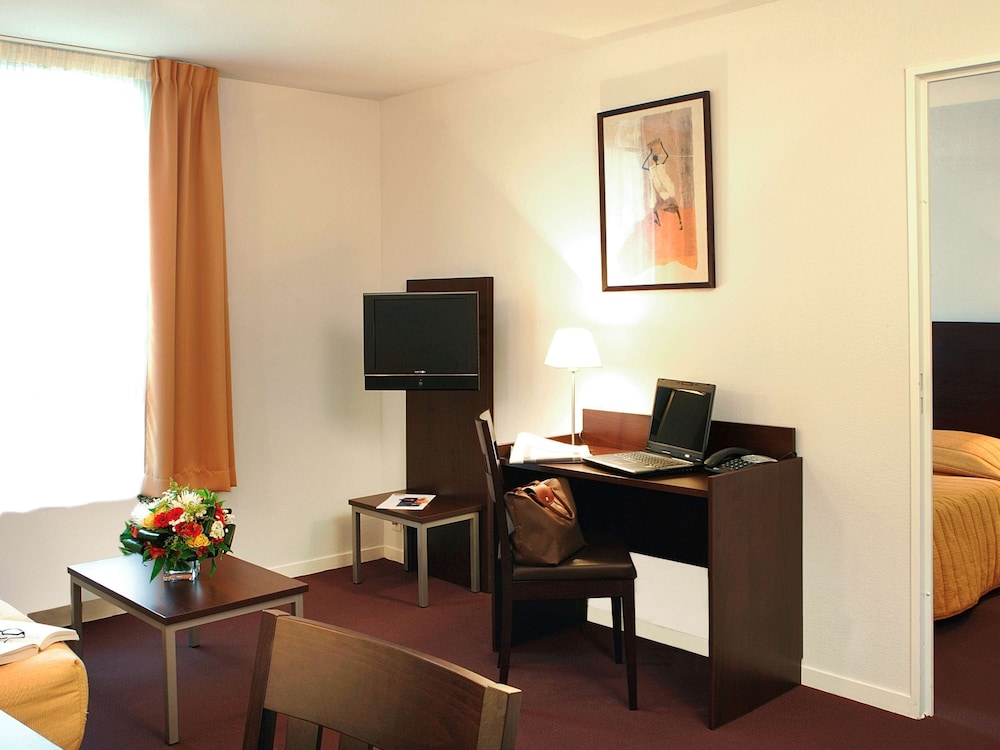 Aparthotel Adagio Access Paris Saint-Denis Pleyel 44/50
