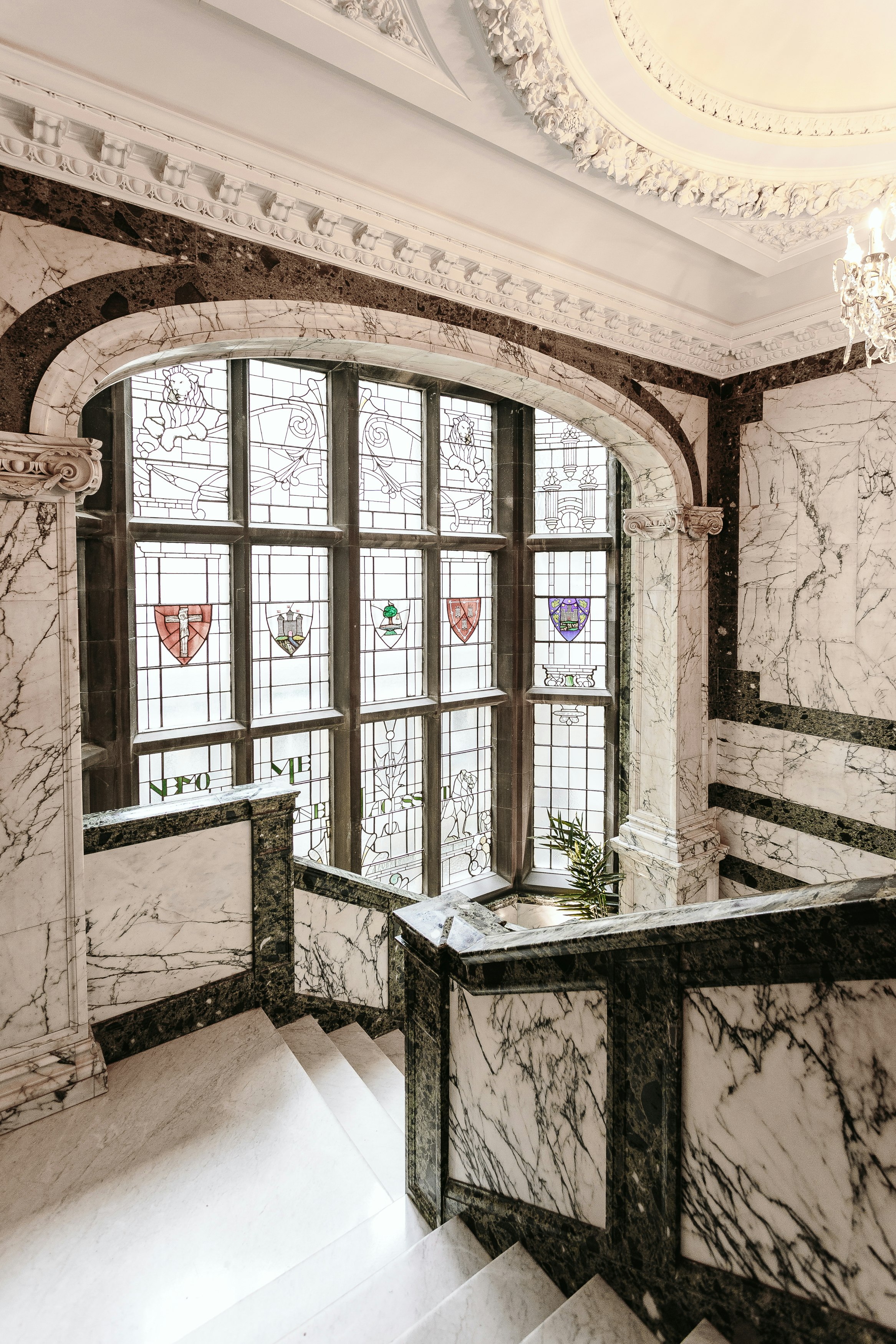 Scotsman Hotel 33/50