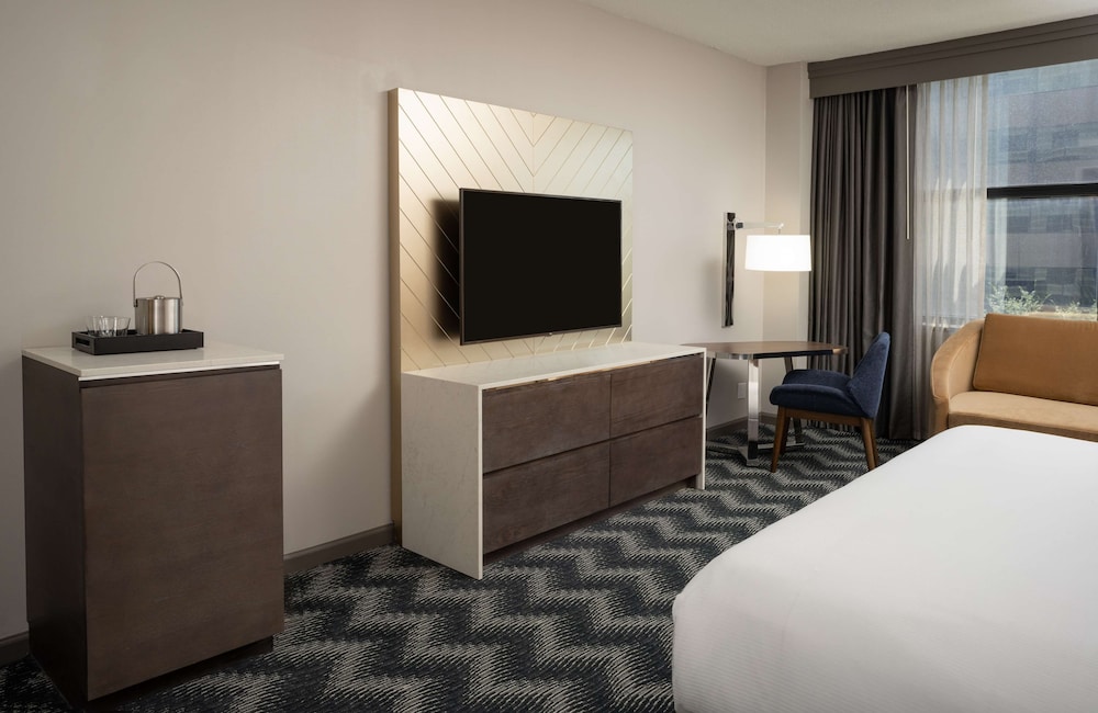 Hilton Houston North 7/49