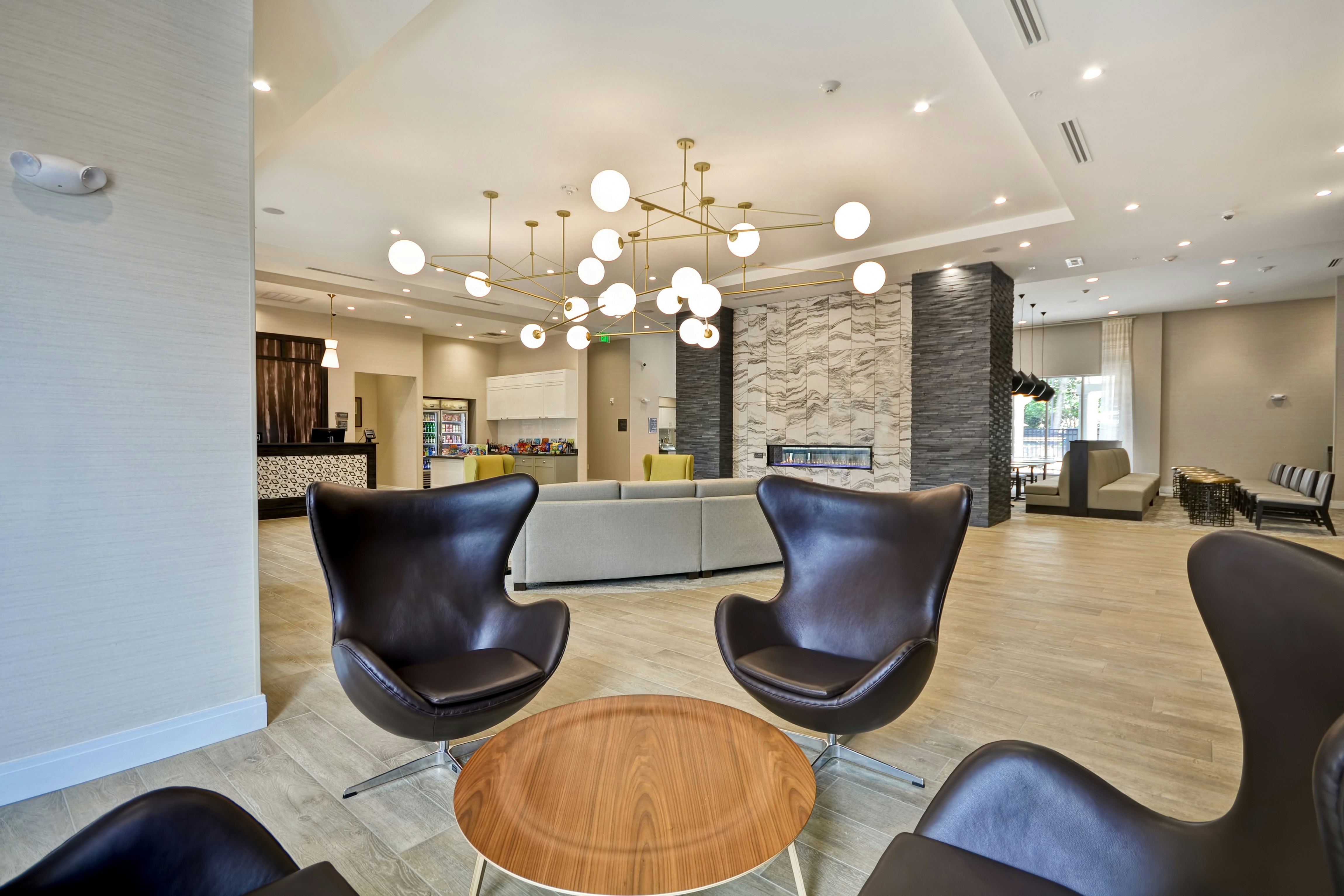 Lobby at HOMEWOOD SUITES BY HILTON RALEIGH CARY I-40, CARY - NC