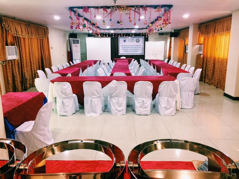Asia Stars Hotel 29/31