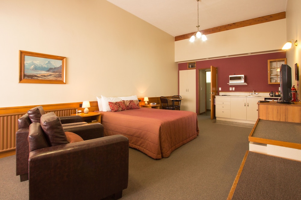 Balmoral Lodge Motel 39/59