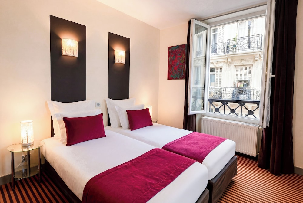 Hotel Pax Opera 25/63