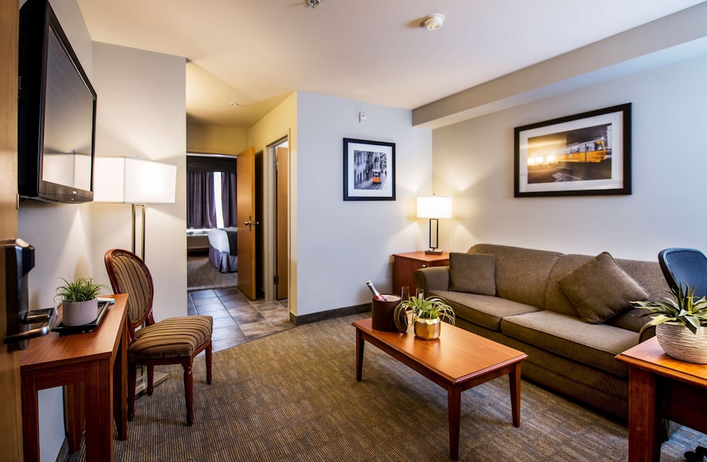 Best Western Plus Moncton 25/36