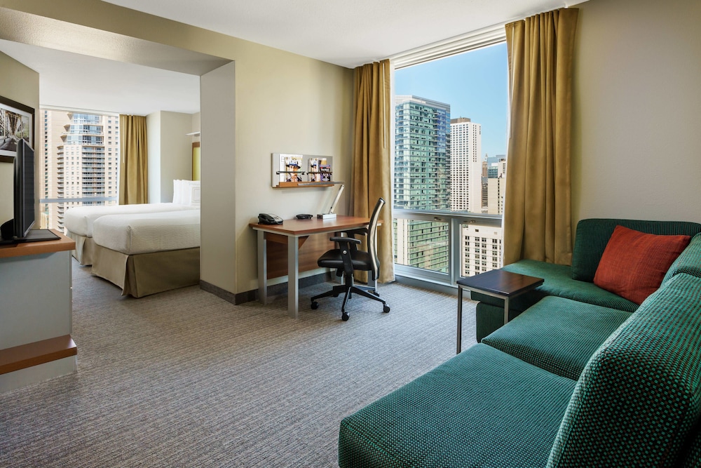 Springhill Suites Chicago Downtown River North 35/56