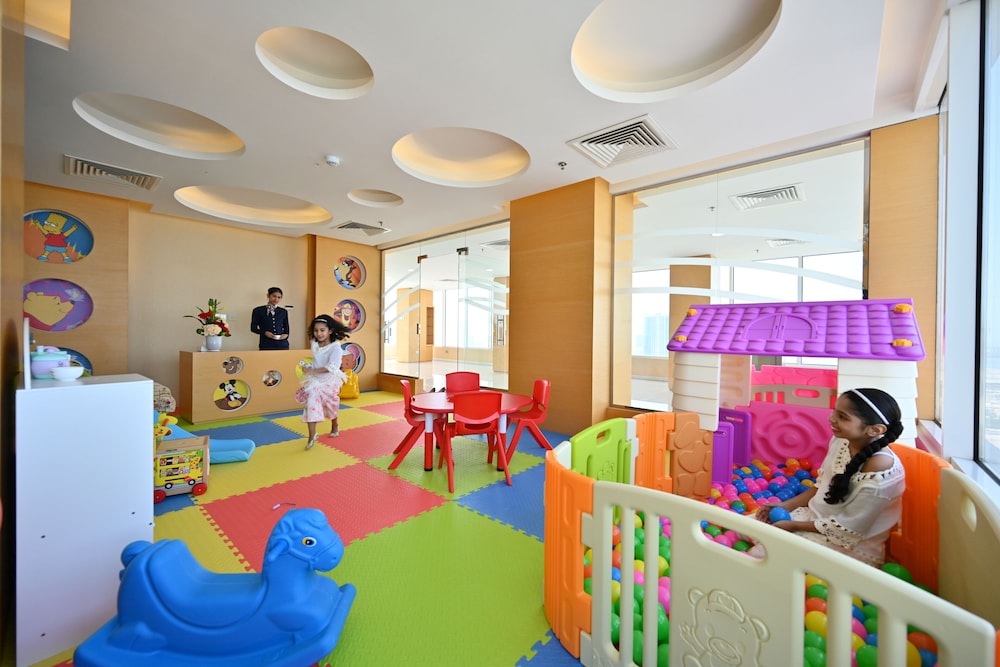 Harbour Suite Hotel 24/33
