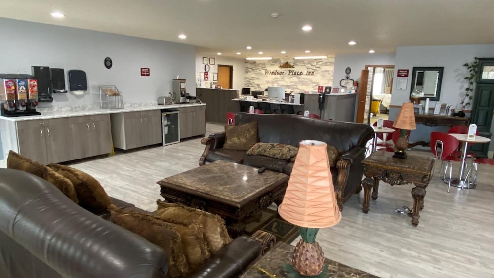 Windsor Place Inn 45/65