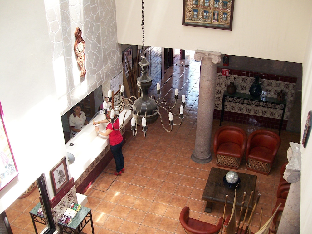 Hotel El Carmen 39/59
